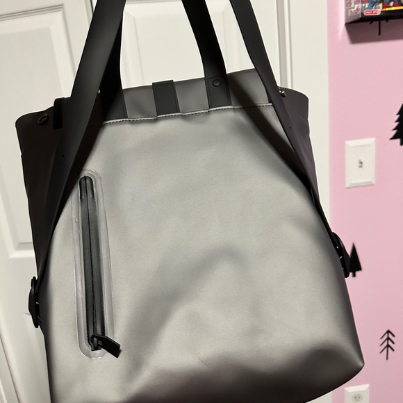 Sold Rains Dark Grey Metallic Backpack - Picture 2 of 2
